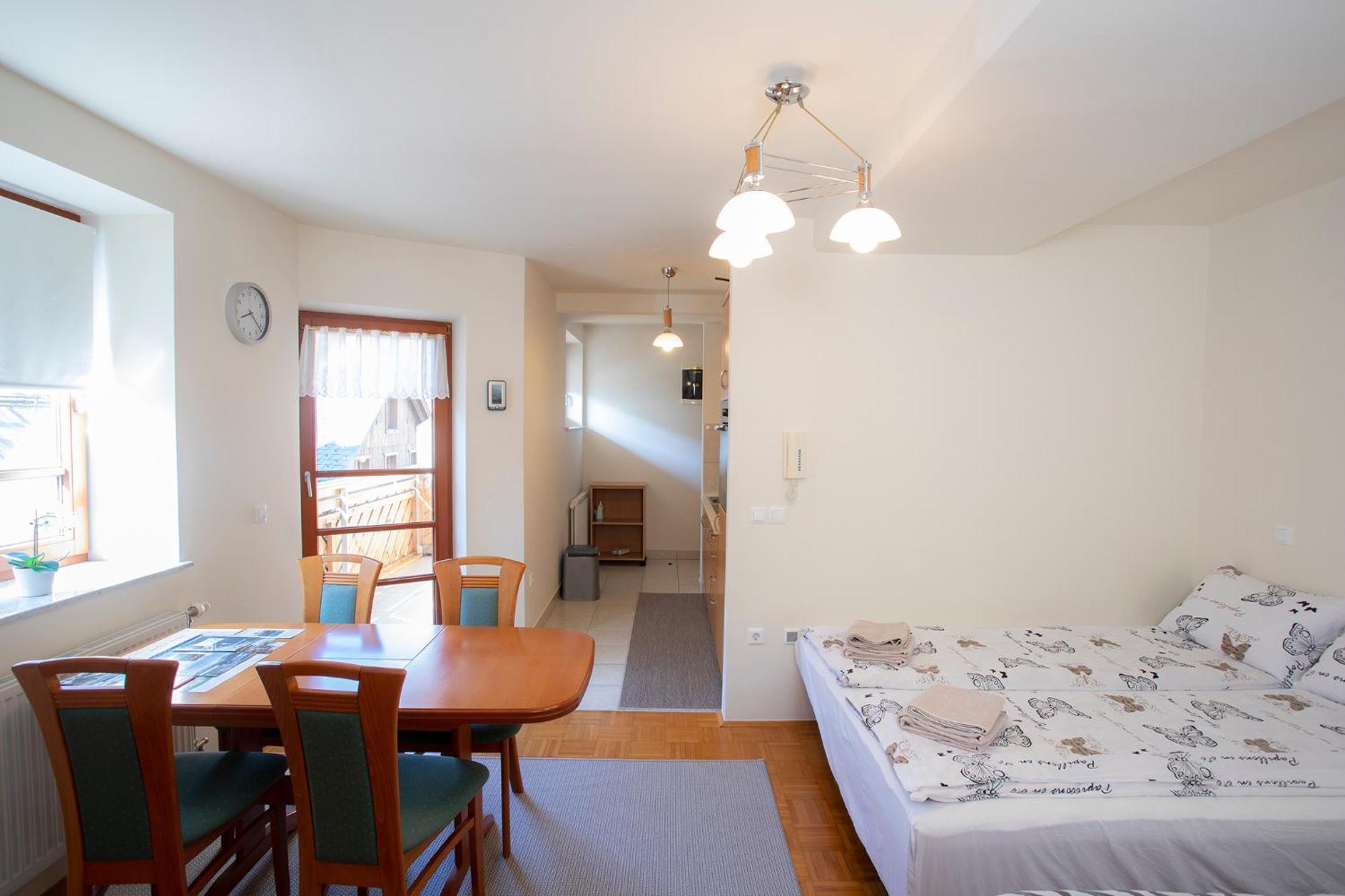 Apartment Tinka Kranjska Gora Oda fotoğraf
